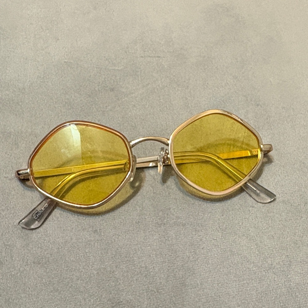 Hexagonal Gold Frame Sunglasses with Yellow Lenses